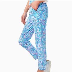 Lilly Pulitzer Luxletic Weekender Crop Pant Paisley Blue Pink XL NEW